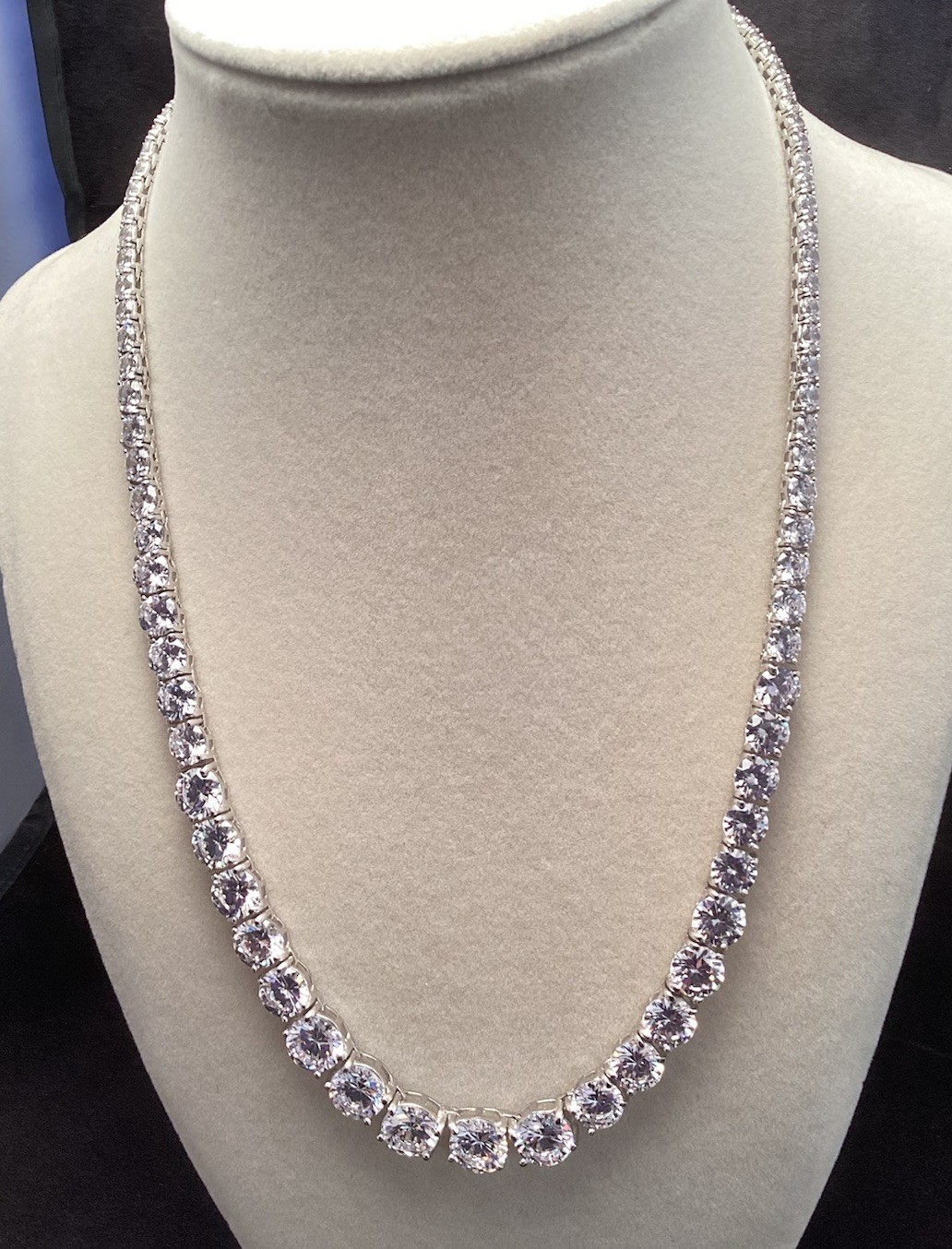 Fuzion Creations 925 Sterling White Quartz Tennis 3-8mm Graduated Necklace 18”