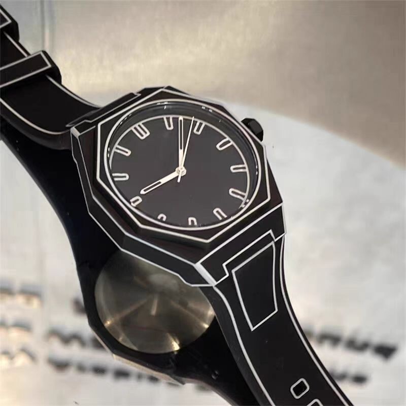 2D “Sketched Look” Outline Art Watch – Black With White Trim. Free Shipping 2025