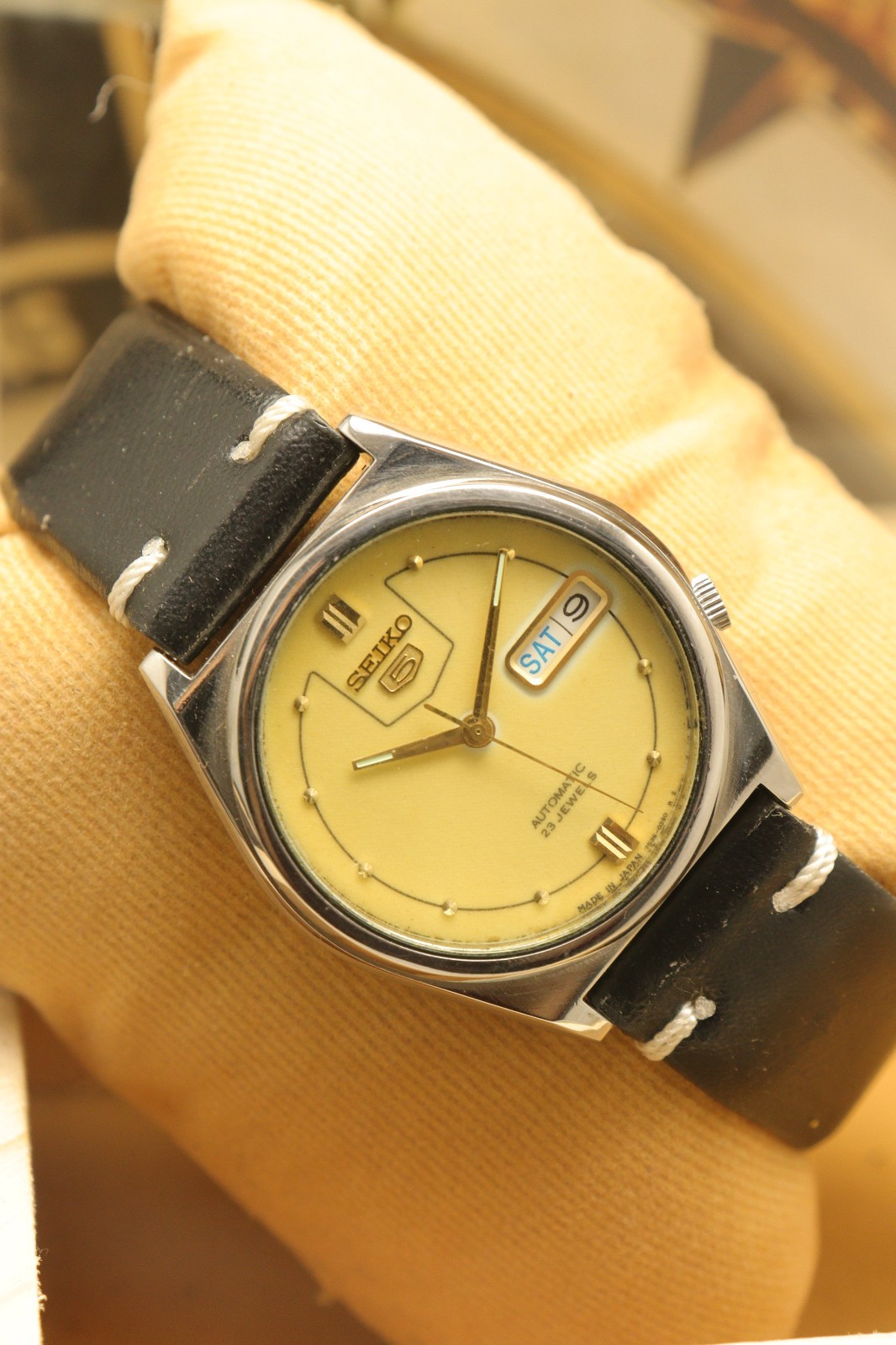 Vintage Seiko 5 Automatic Lume Dial Wrist Watch For Men’s Japan Movement 7s26.