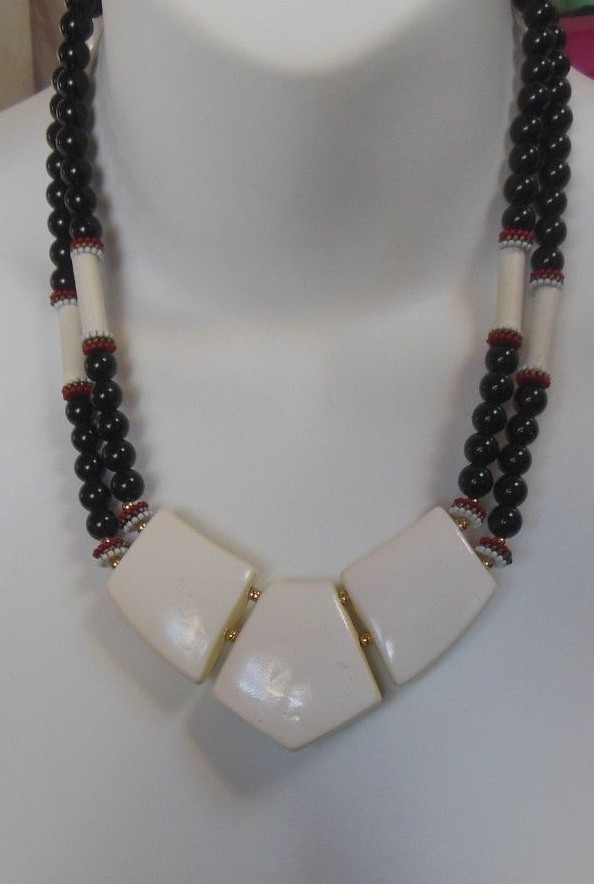 Vintage Double Strand Black, Red, White Bead Necklace W/Ceramic Enamel Panels
