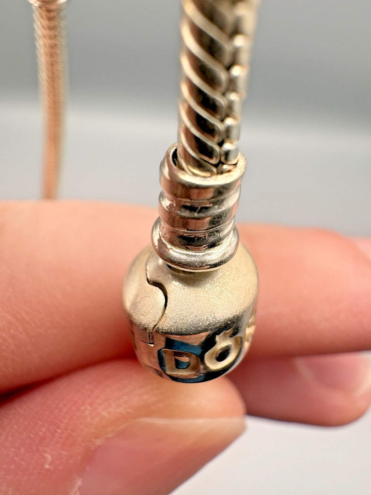 Pandora 590702HV-20 Sterling Silver .925 7.9″ Barrel Bracelet *Pre Owned*