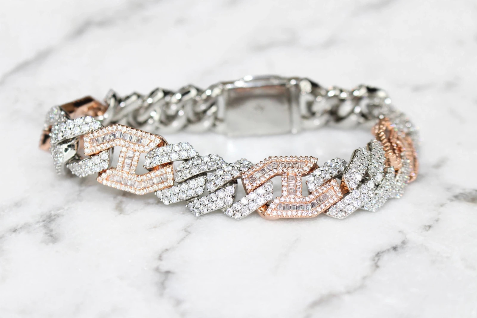 14 STAMPED 14mm FIGARUCCI 18ct Lab VVS1 Sim Diamonds Rose 2-Tone Bracelet 93g