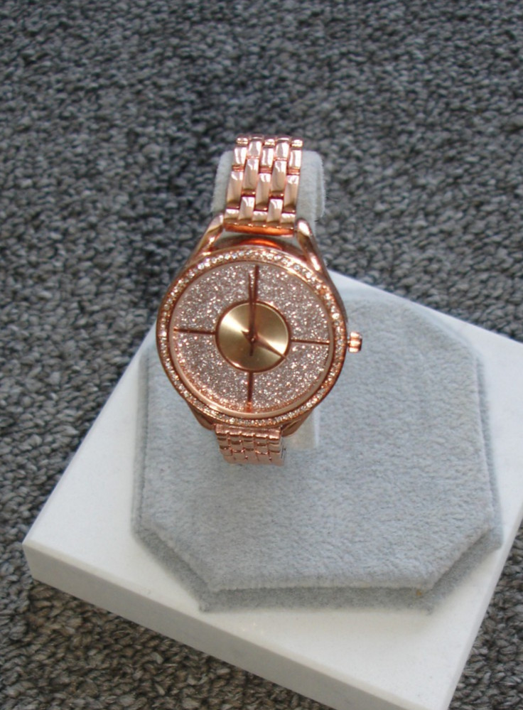 Women’s Charter Club rose-gold toned watch (18137); new battery, excellent cond.