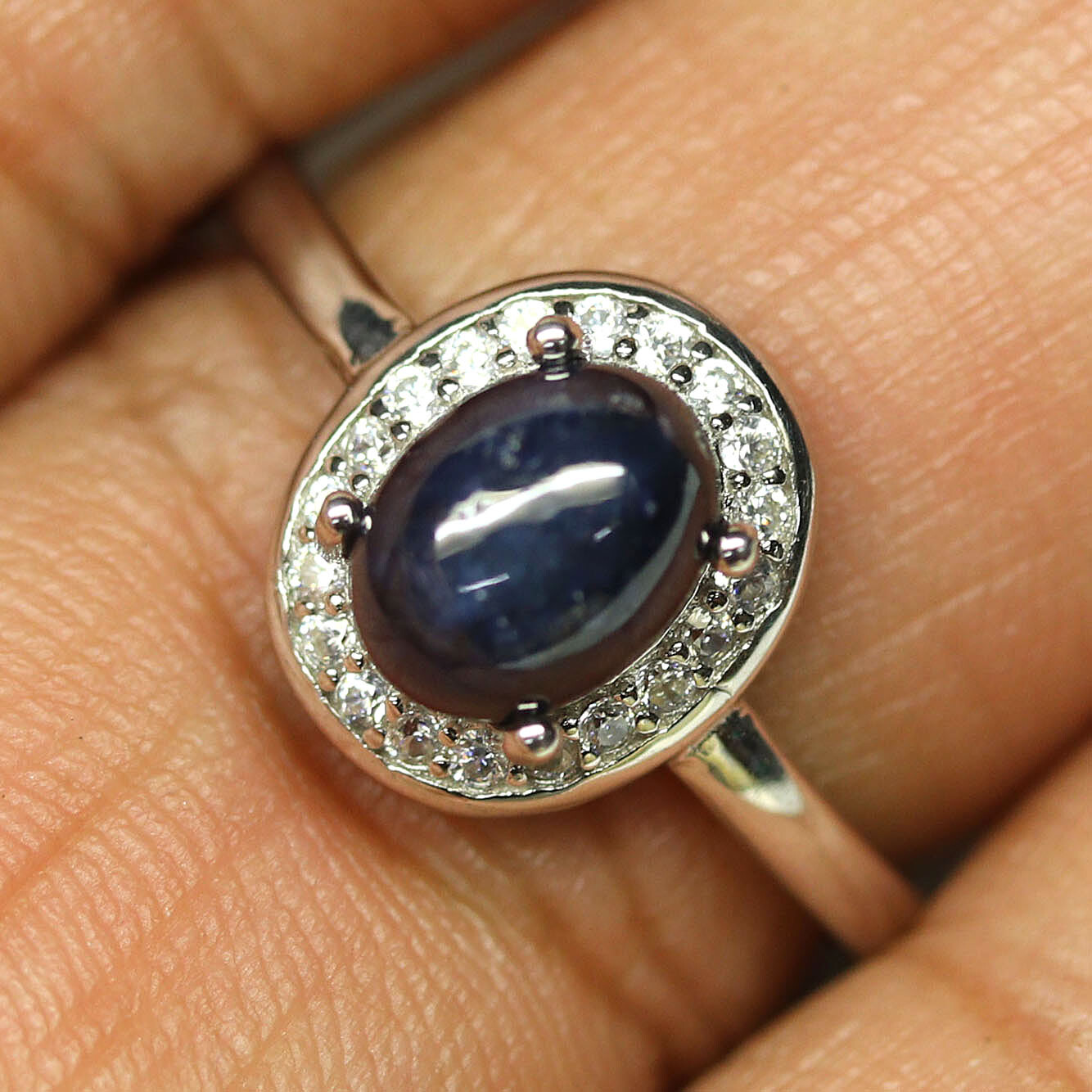 925 Sterling Silver 6 x 8 mm. Blue 6Rays Sapphire & Zircon Jewelry Ring Size 7.5