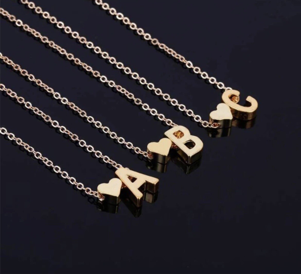 accesorios para mujer cadenas con letras E Y M F K I C
