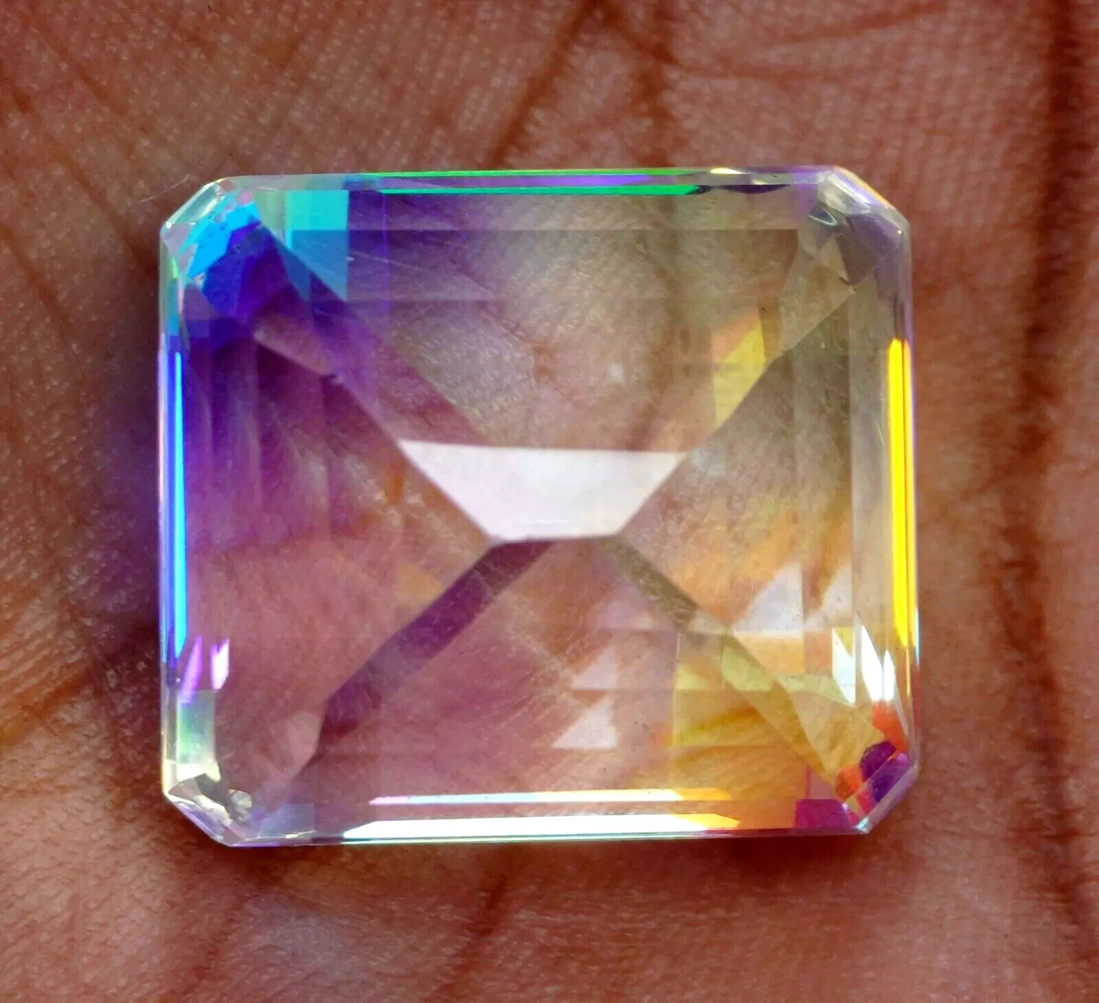 VVS Rainbow Colour Emerald Cut Natural 58-60Ct Mystic Topaz Certified Gemstone
