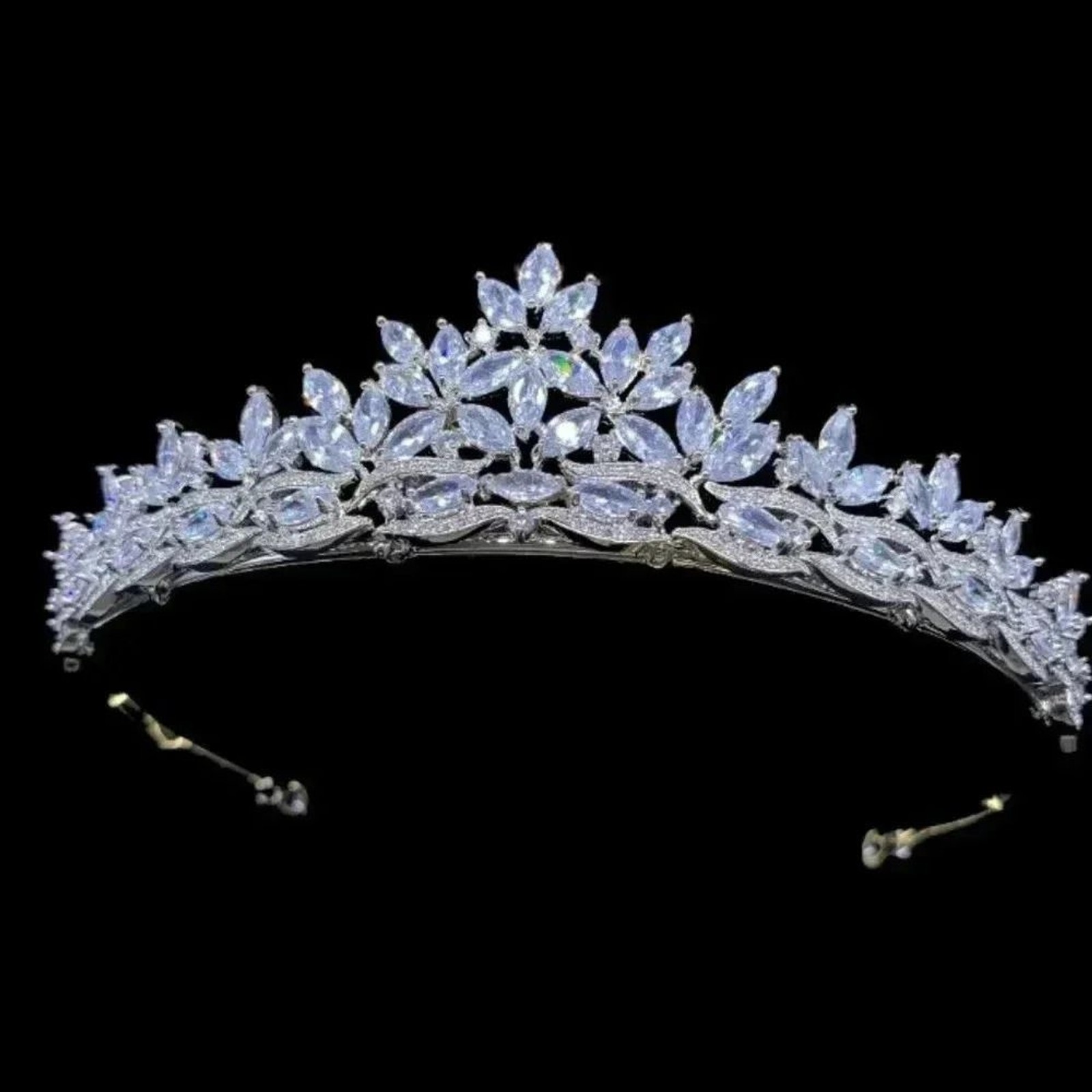 One-of-a-kind 7 PC. Bridal package