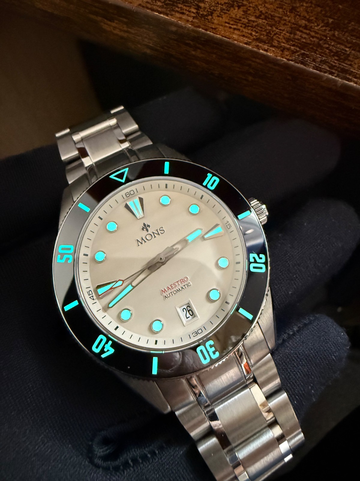 Mons Automatic Watch SWISS MADE Sellita SW SW200