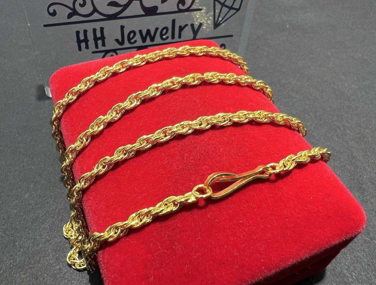 18K Yellow Gold Rope Spiga Chain Necklace 26 Inches
