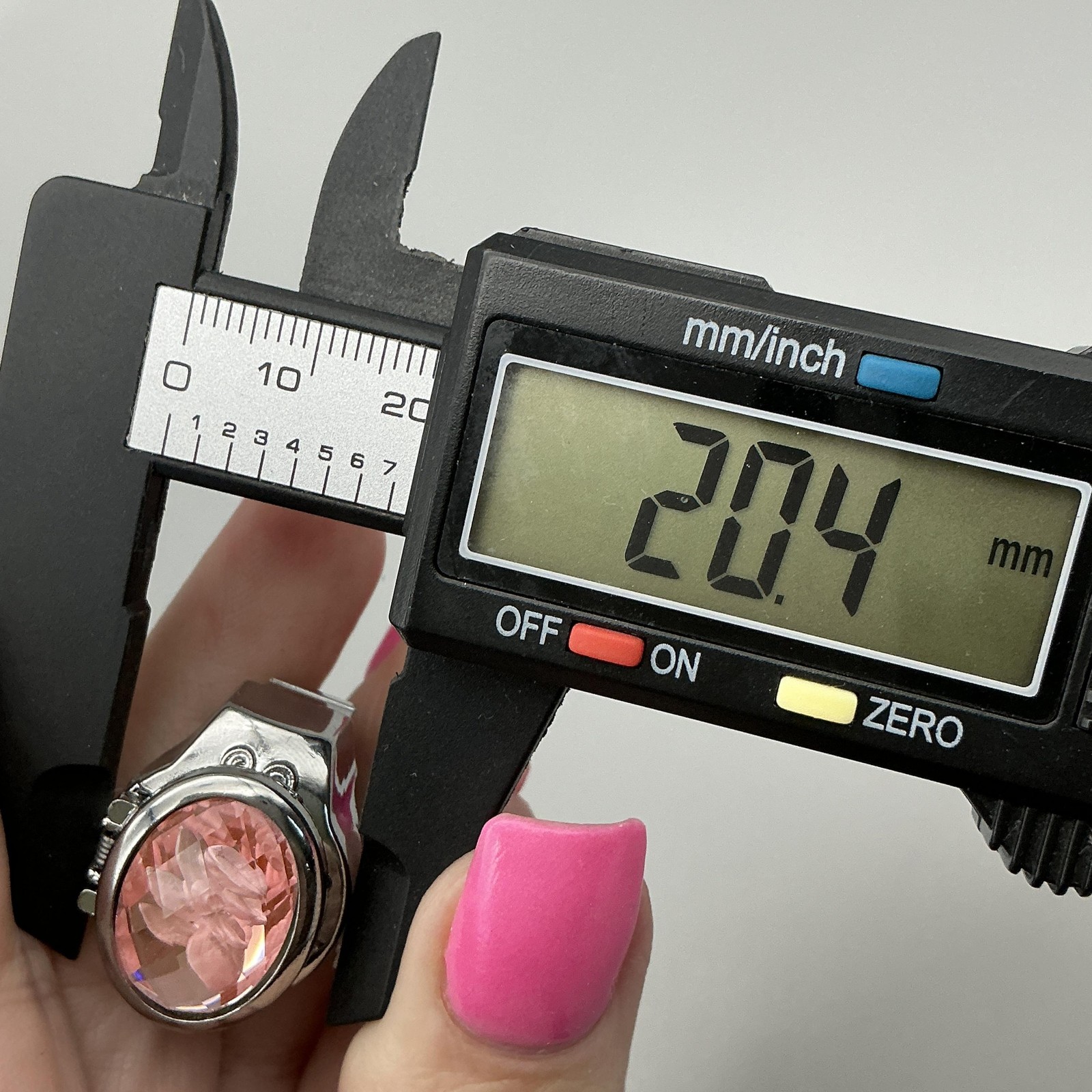 Bozhi Ring Watch Womens 20mm Hidden Dial Pink Crystal Floral New Battery