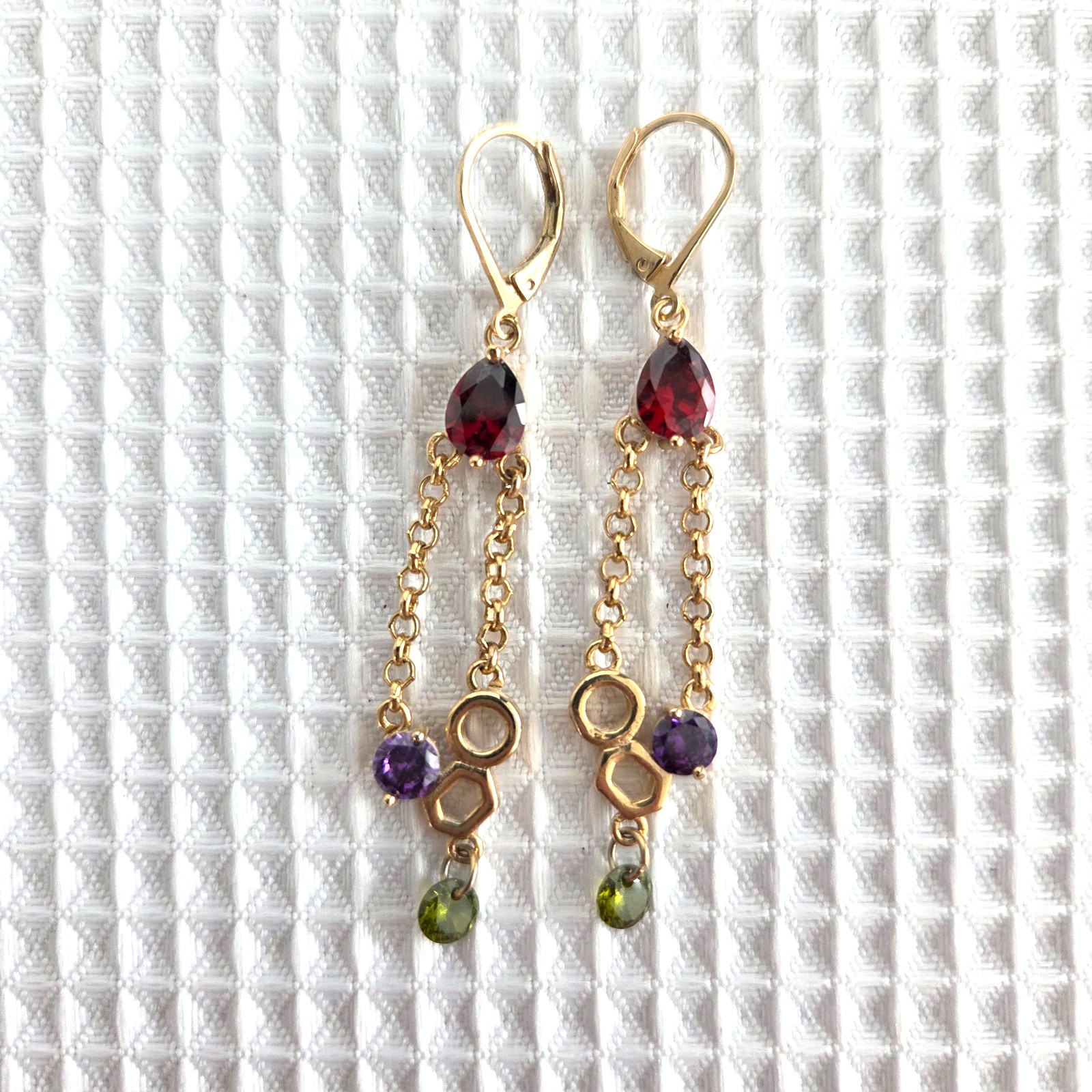 Golden Dangle Earrings Faux Gemstone Chain Green Purple Red Teardrop 2.5″
