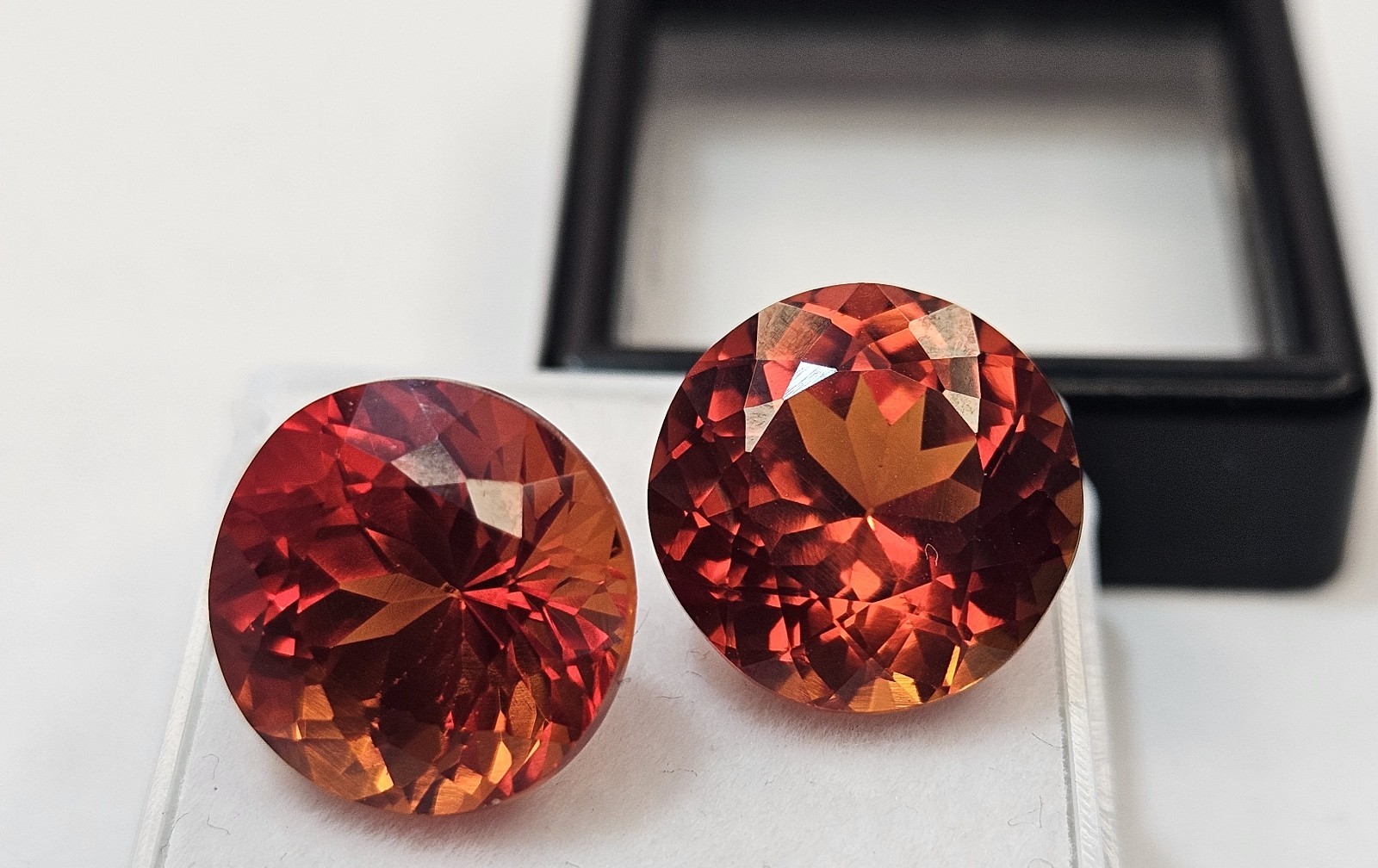 Pair Natural Round Cut Padparadscha Sapphire 21-23Ct Gemstone For Earring Making