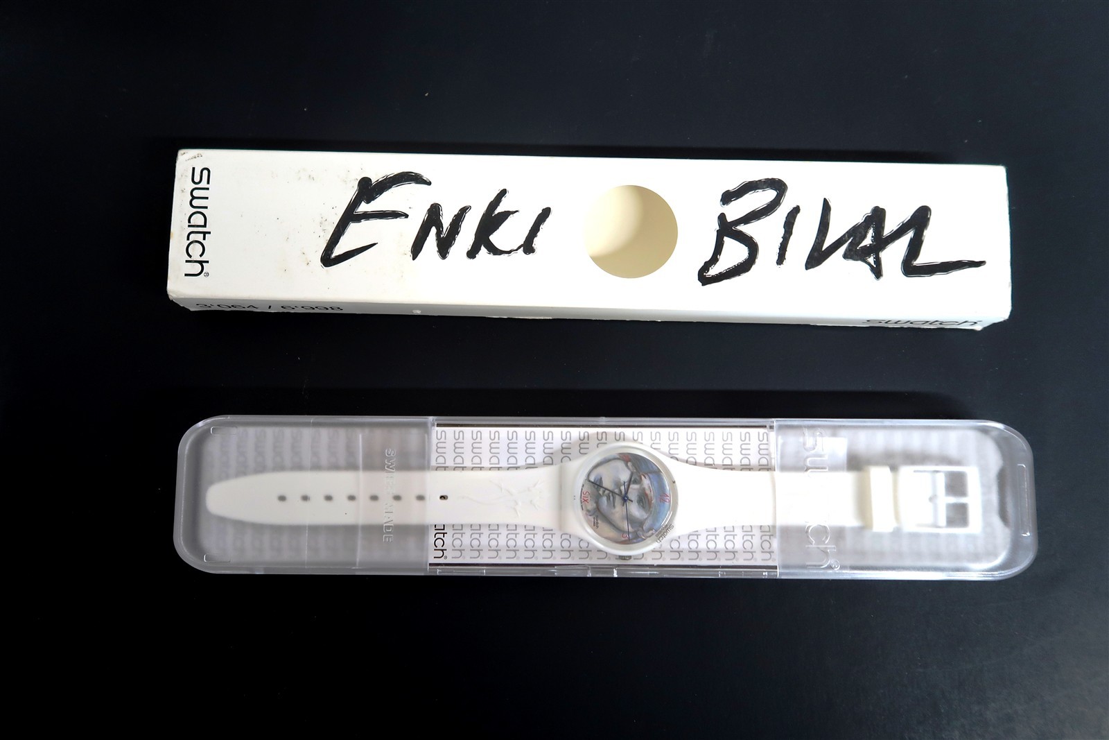 NEW Swatch Watch INTO EACH OTHER GZ218S w/ Case & Papers 2010 Numbered Edition