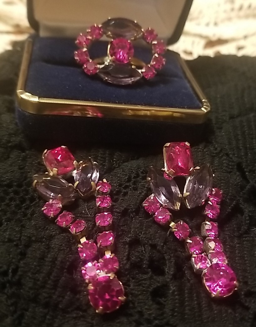 Antique, BIJOUX MG, Earrings&Ring Set, Rhinestones, Ring Size 8, Dark Pink, Gray