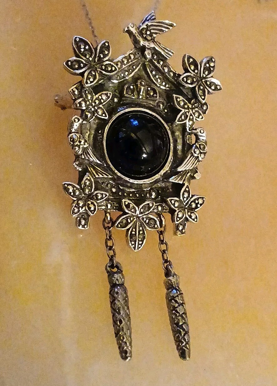 VTG Cuckoo Clock Germany Elo 925 Pendant Blk Onyx & Marcasite. 17″Chain 925Italy