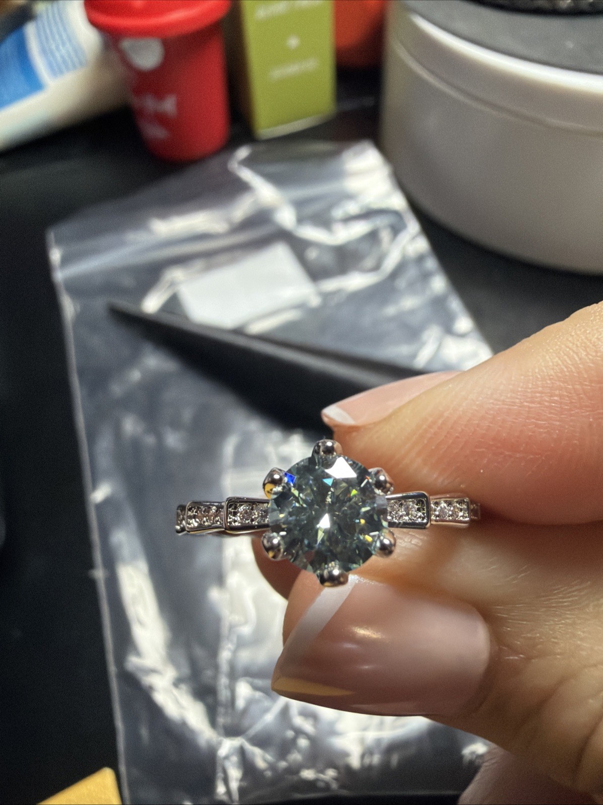moissanite ring size 9 with papers! Fast Shipping!!