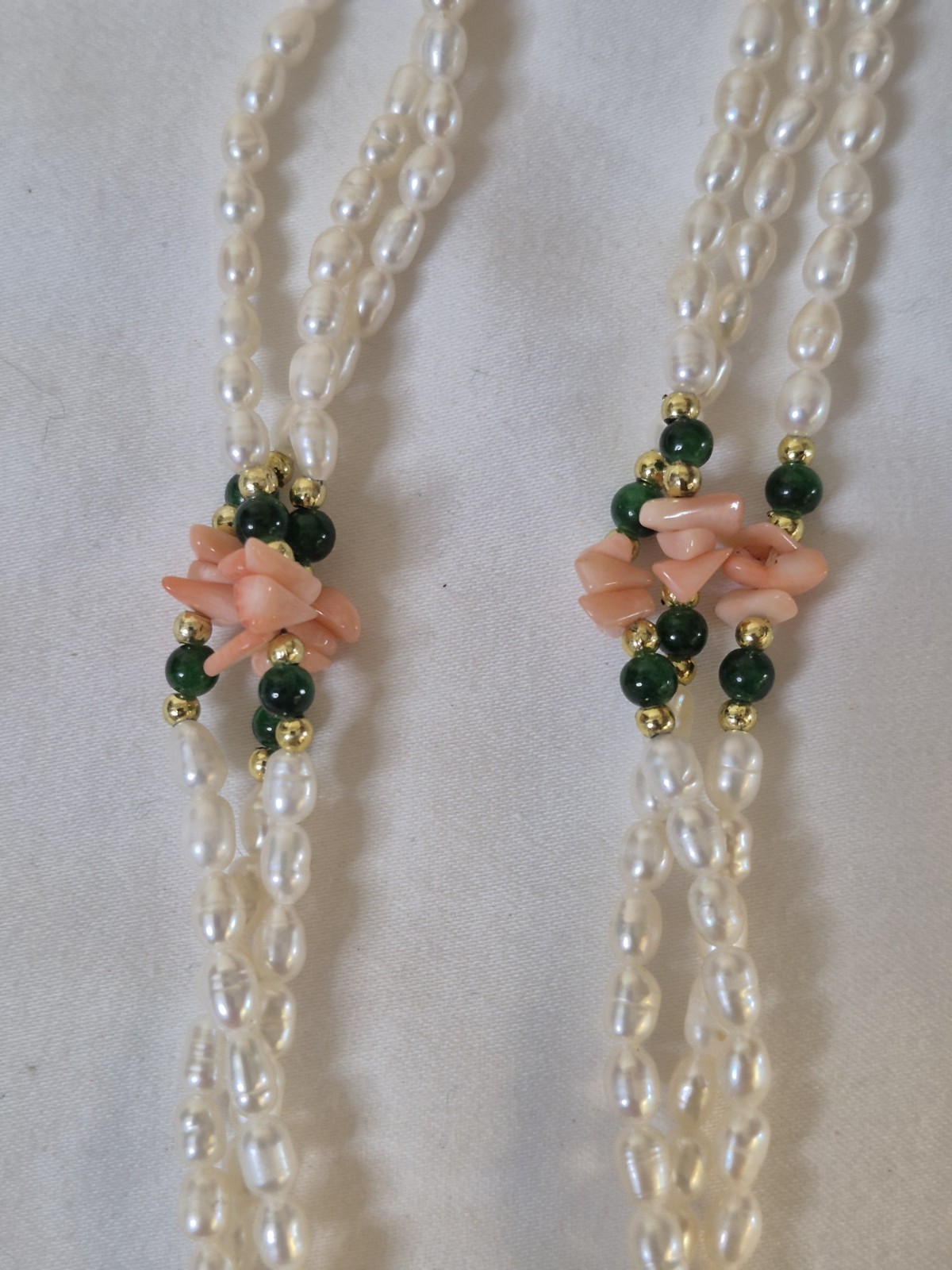 Rice Pearl 3 Strand Necklace 22” Coral Green Goldtone Push Lock Clasp Vintage