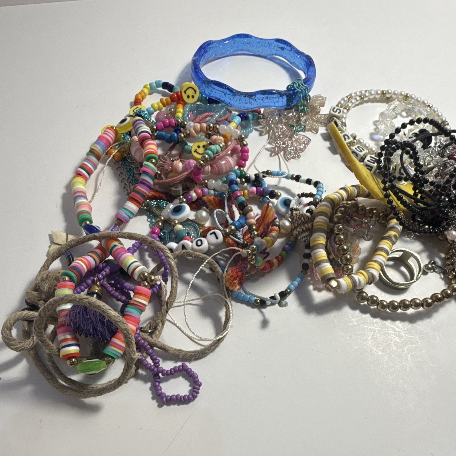 Unisex Kids Fashion Jewelry Mixed Lot Multicolor 25+ Bracelets Necklaces Charms