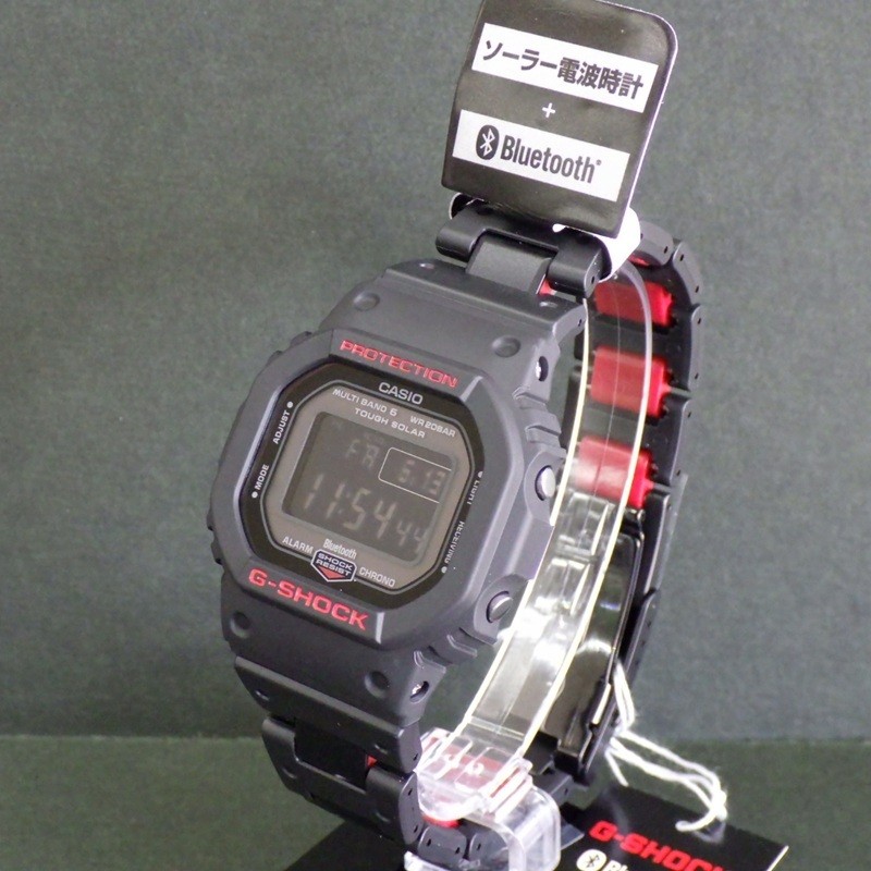 brand new Casio G SHOCK GW B5600HR 1JF Solar Radio Digital Inverted LCD Composit