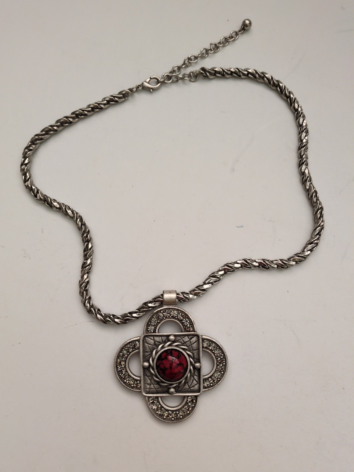 Pewter Rhinestone Medallion Necklace 21″ Fashion Burgundy Red Stone (cb2)