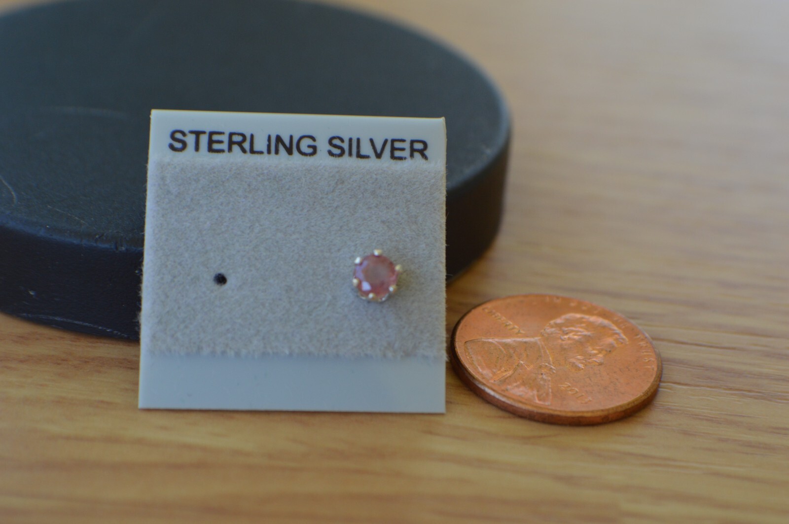 SINGLE ~ 0.20ct Light Pink Sapphire Earring Sterling Silver 3.5mm NO HEAT