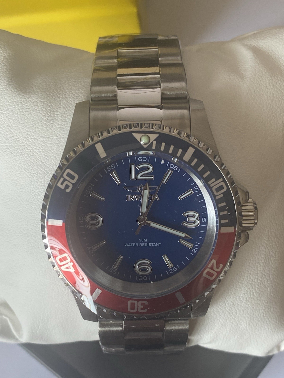 Brand New Invicta Specialty Rowan Men’s 40mm Quartz Watch 69482 Red & Pepsi Blue