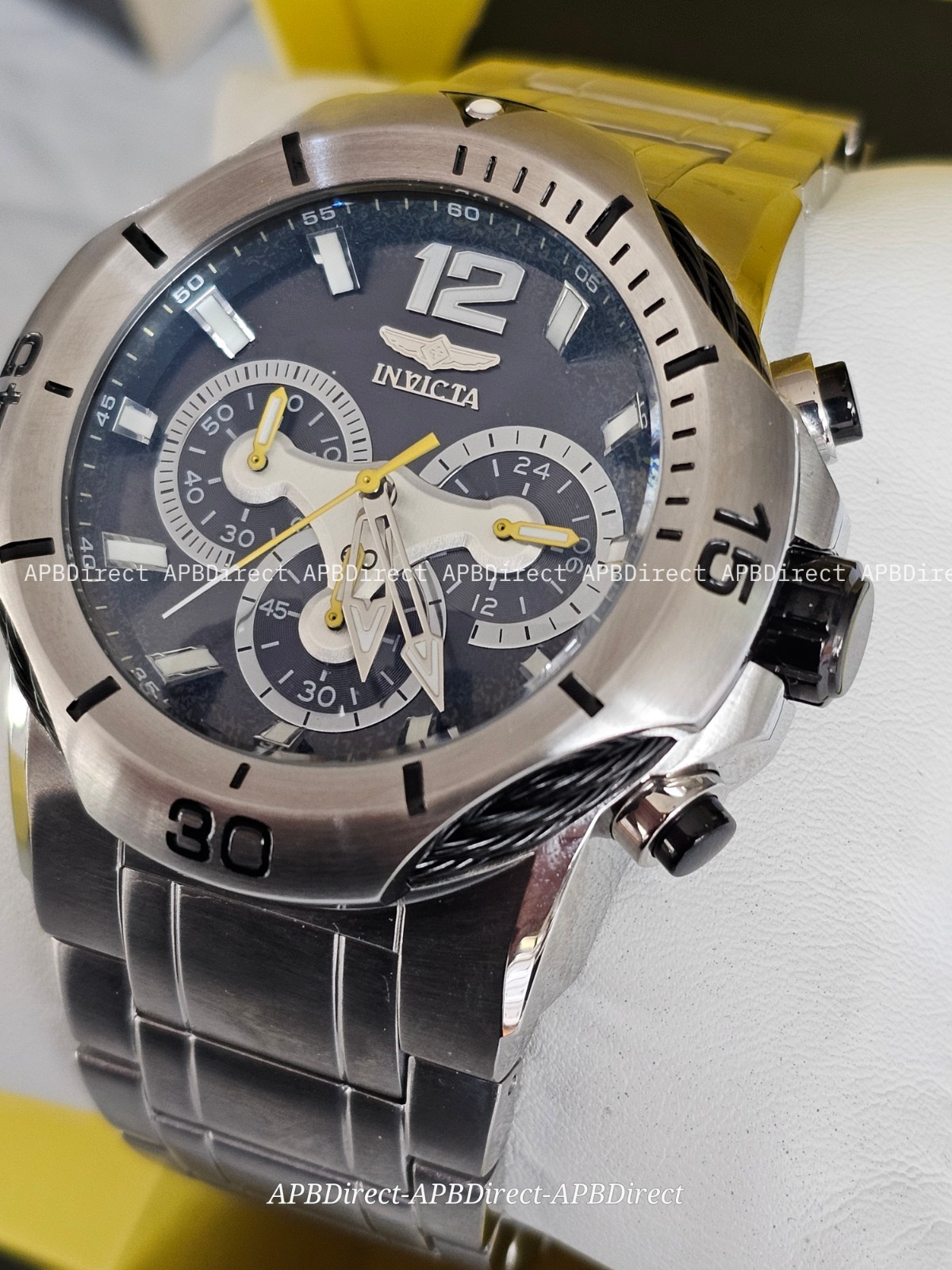 Invicta – BOLT – Chronograph – Lume Hands & Indices – Quartz – mens watch