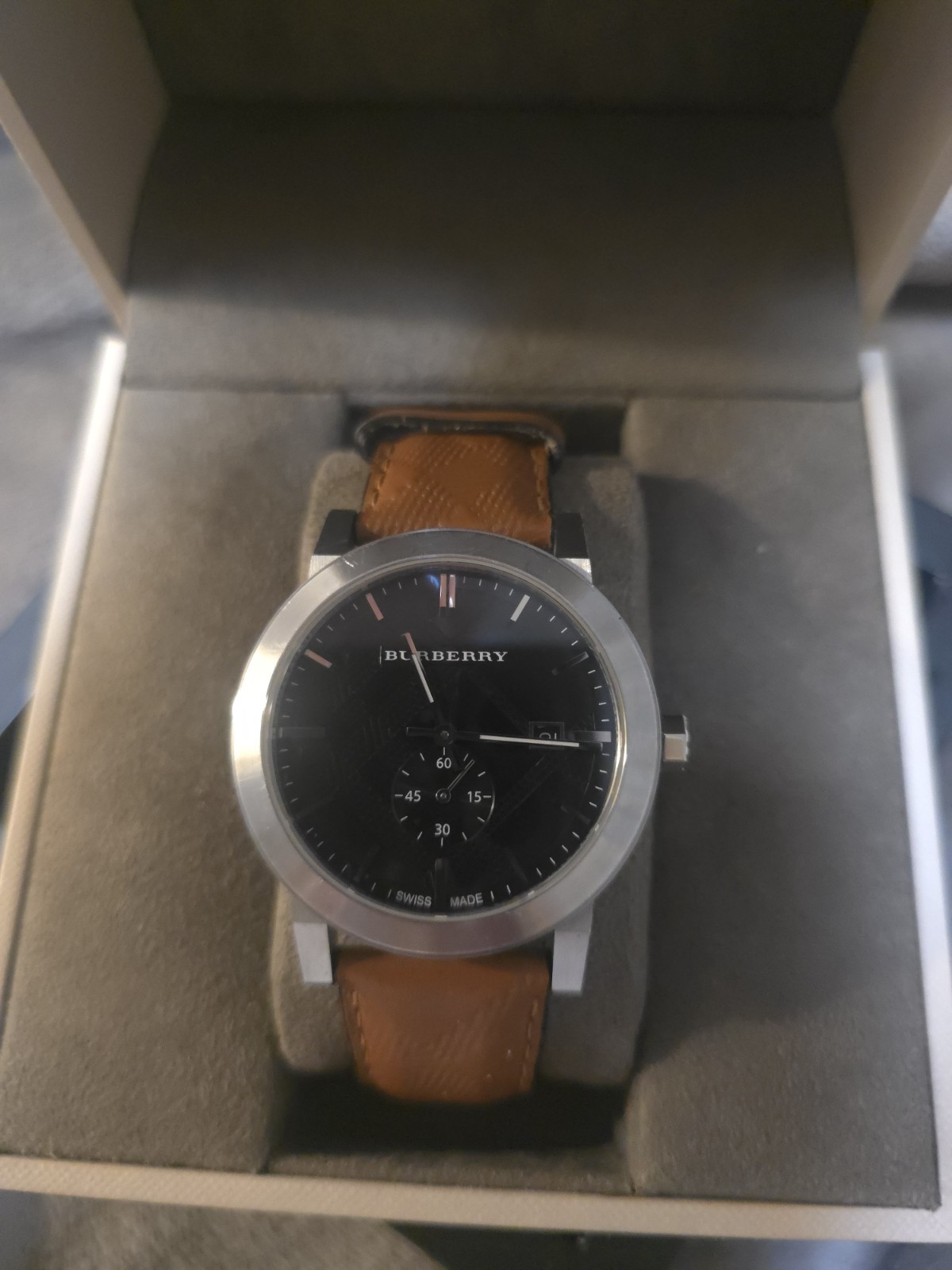 Burberry BU9905 The City Swiss Sapphire Black Dial Brown Leather Box Papers