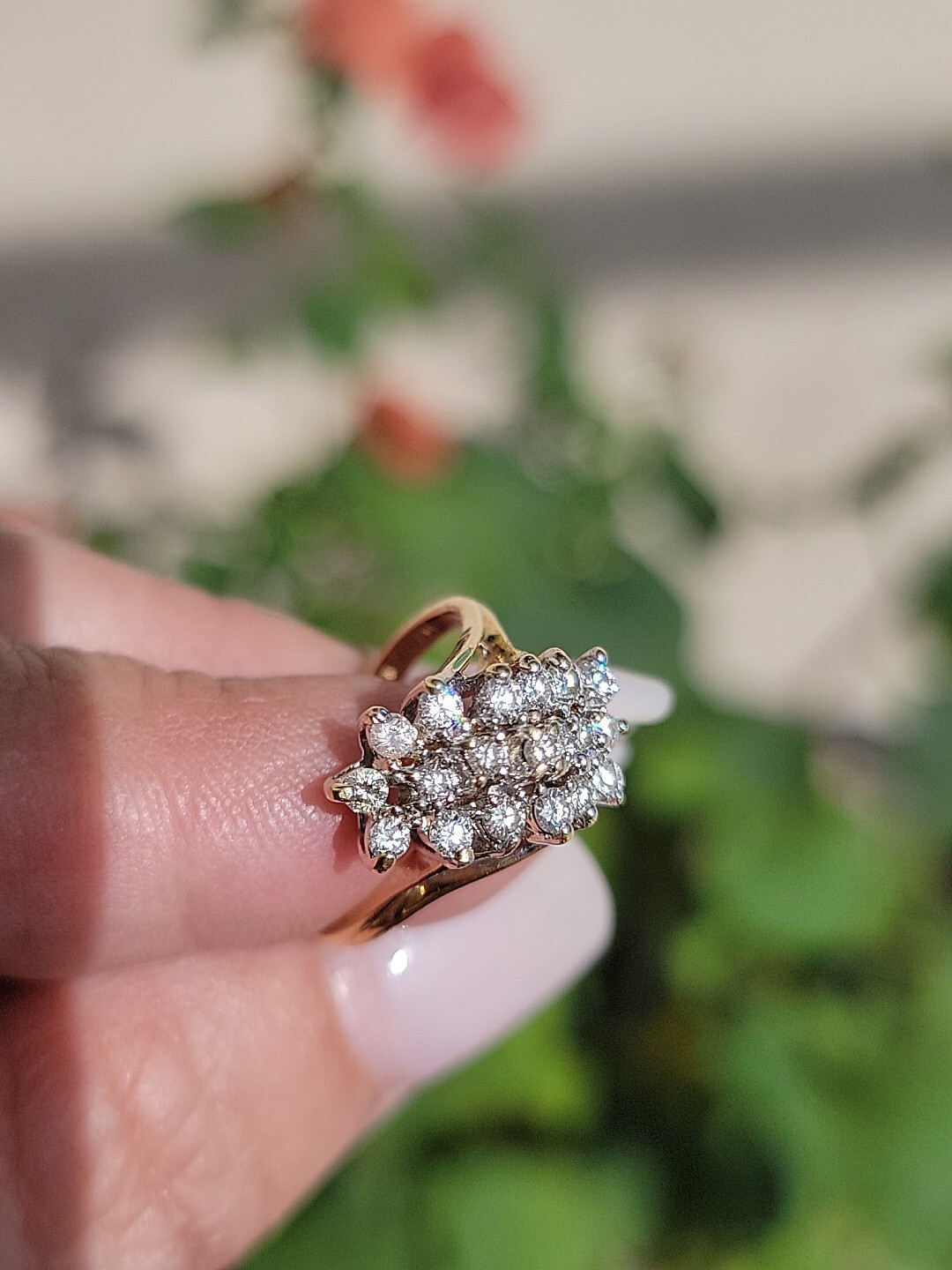 Diamond Waterfall Cluster Cocktail Ring 4.40 Grams 14k Gold .50 In Diamonds