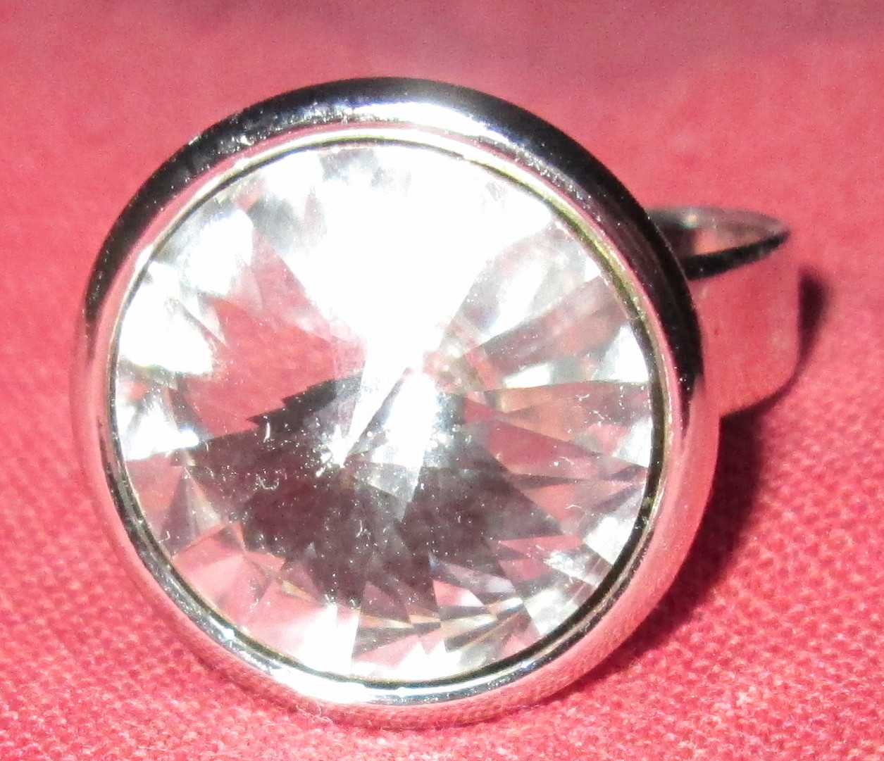 Beautiful ladies bracelet and matching ring