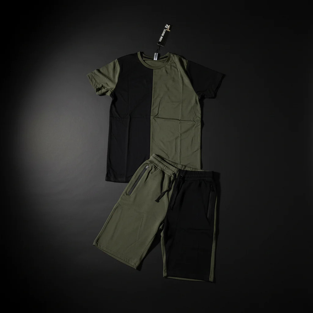 True Rock olive green & black colorblock set size medium
