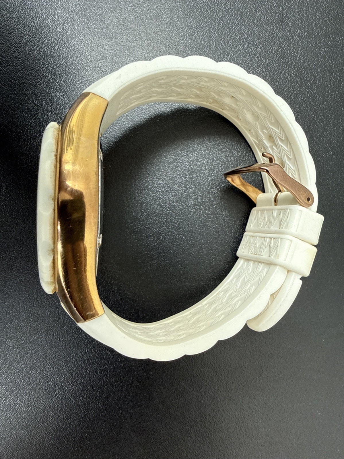 MICHELE Tahitian MWW12F000008 Gold Tone Rubber Band Chronograph NEEDS BATTERY