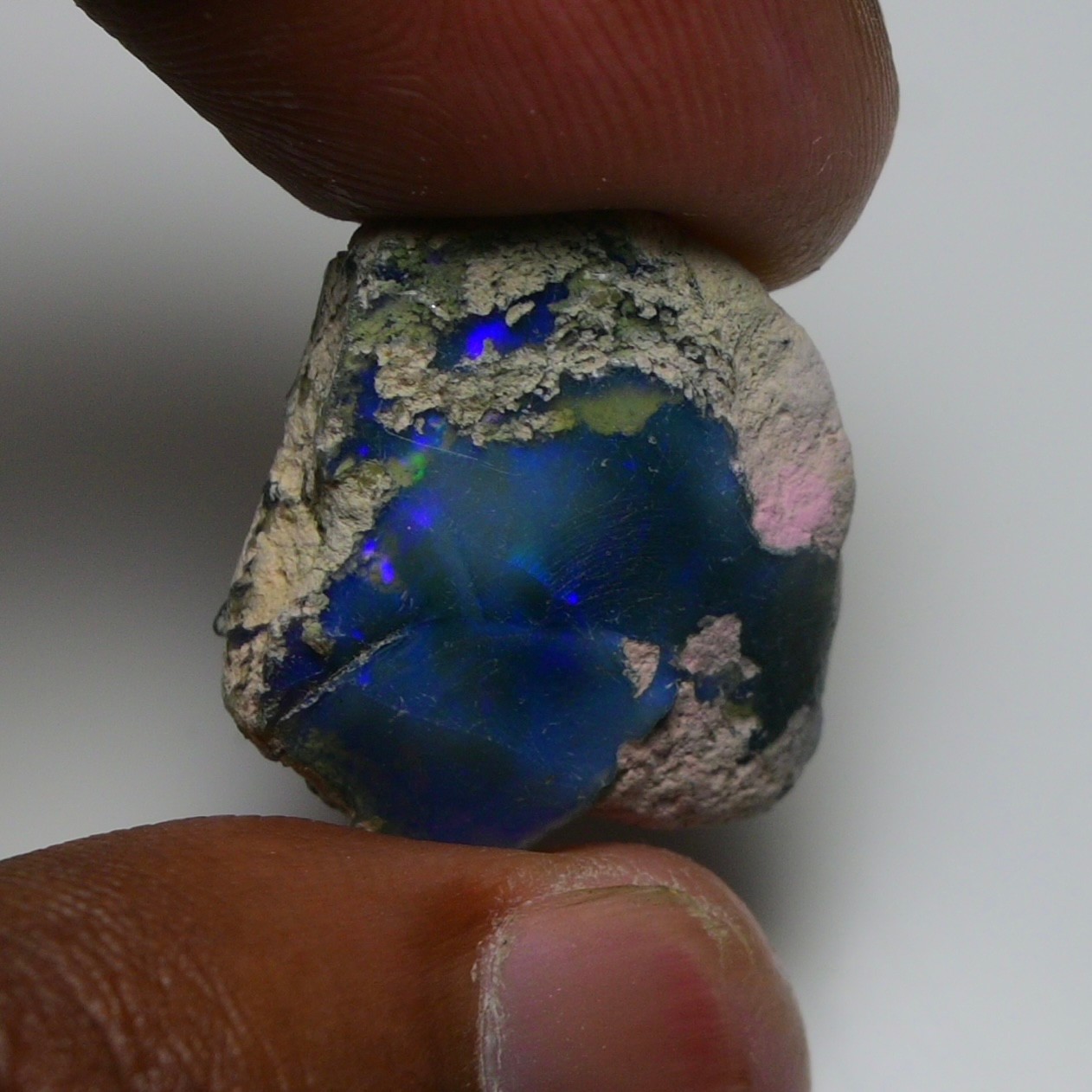 Natural Ethiopian Black Opal Rough 17.50 Ct – Ideal for Jewelry, Welo Fire Opal