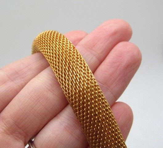Vintage Gold Tone Domed 13.45mm Wide Mesh Barrel Chain Necklace 16.5 Inch