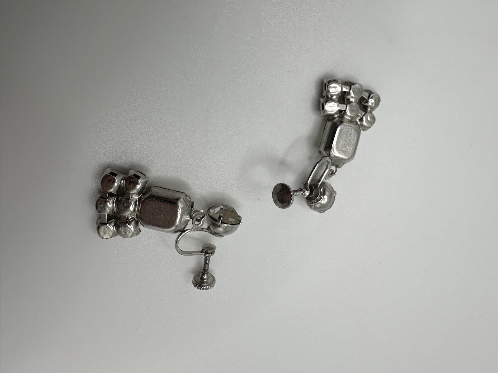 Vintage Silver Screw back Rhinestone Dangle Earrings 3.6cm JB16