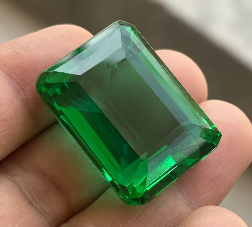 AAA+ Green Emerald 7.05 Ct. Emerald Cut Loose Gemstone Ring for Gift Women/Her