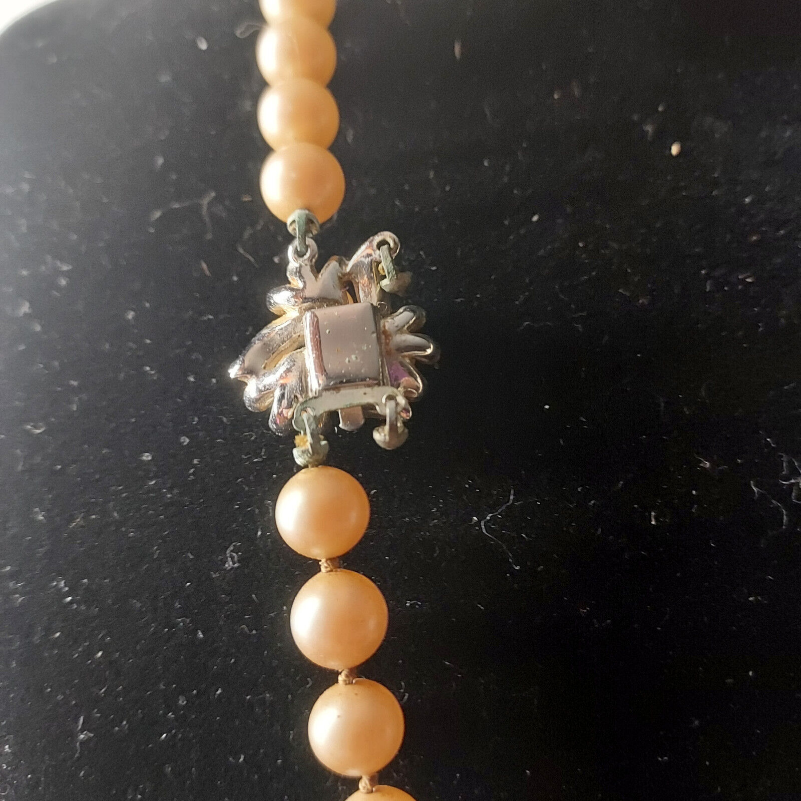 Vintage Simulated Pearl Necklace approx. 22 inch