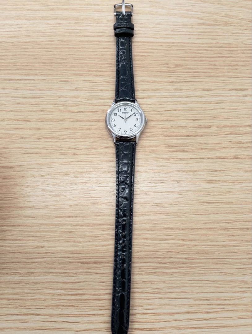 [Excellent Condition] SEIKO Quartz Watch 7N01-6881