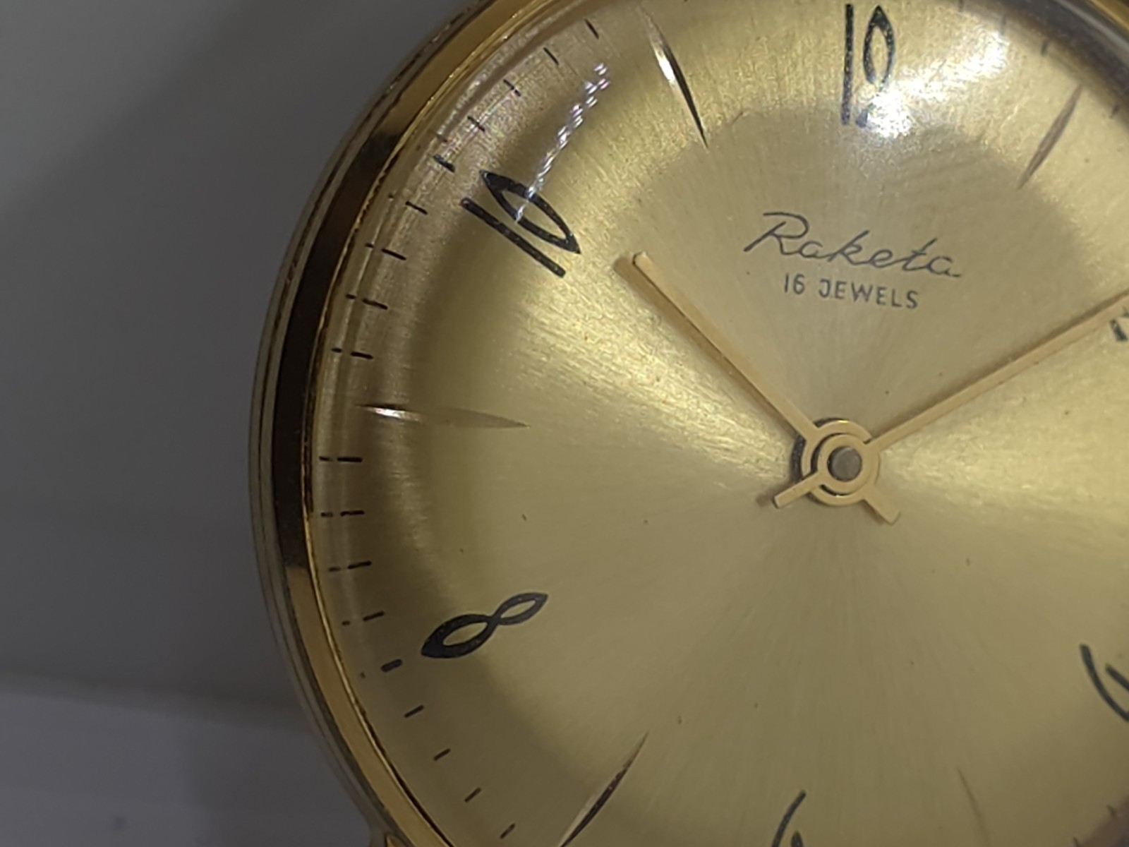 Vintage Raketa USSR Cal. 2601 Working Very Well Gold Plated AU10- Watch Good Loo