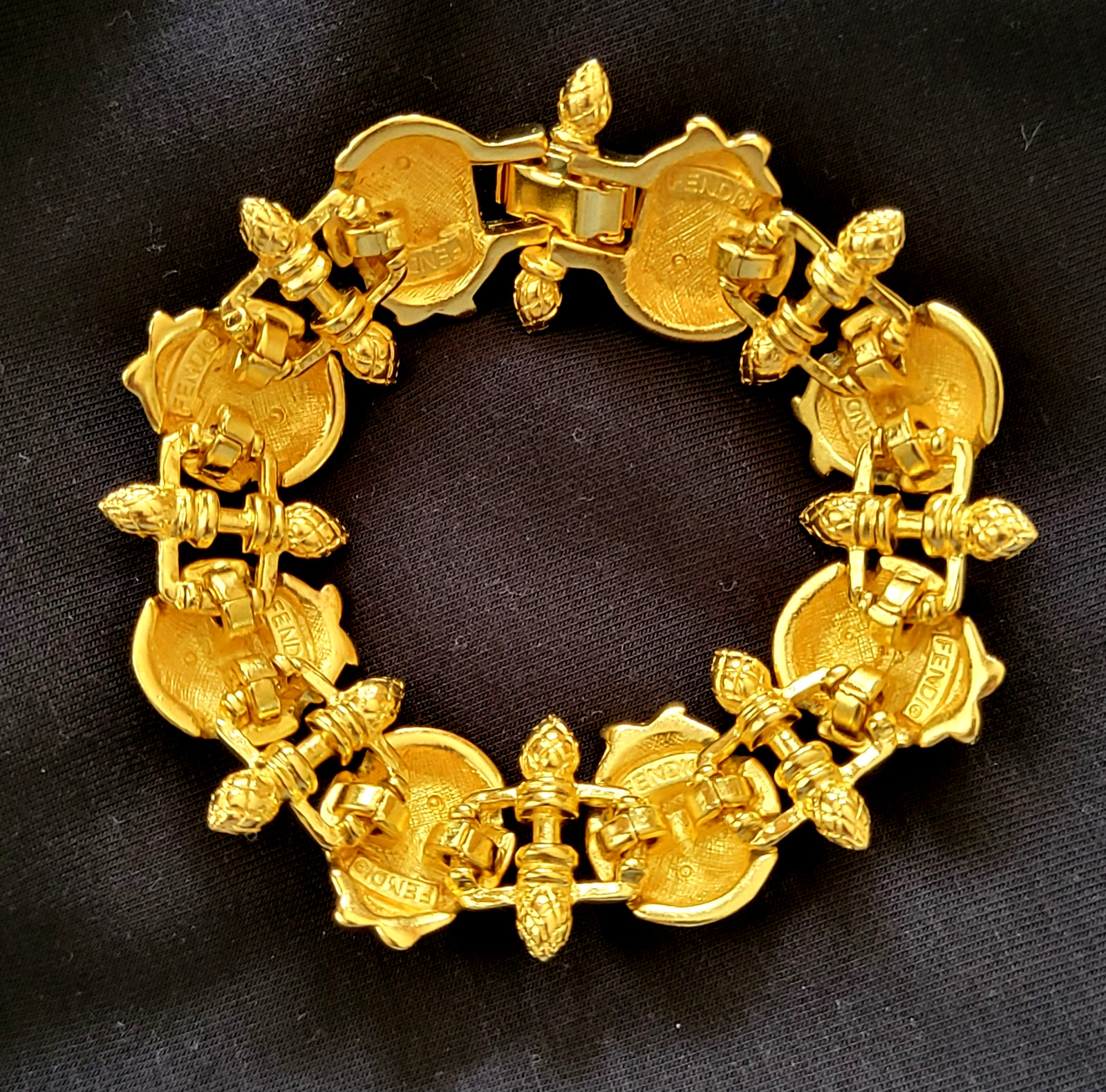 VTG Fendi Gold Link & Blk Cabochon Logo Bracelet 1980’s MINT