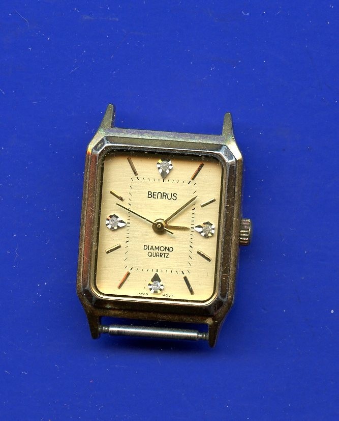 Vintage Benrus Diamond Quartz Watch – Untested