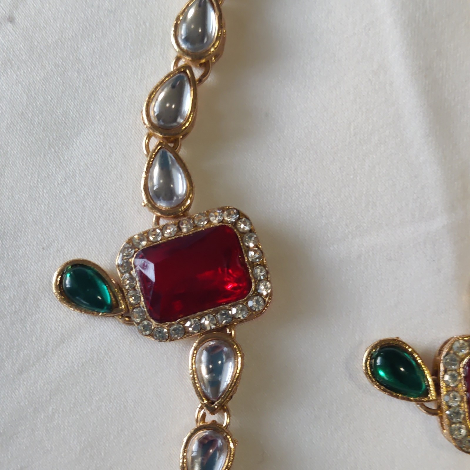 Lot of 2 Gold Tone Chain Charm anklet w/ Red Green & Clear Stones
