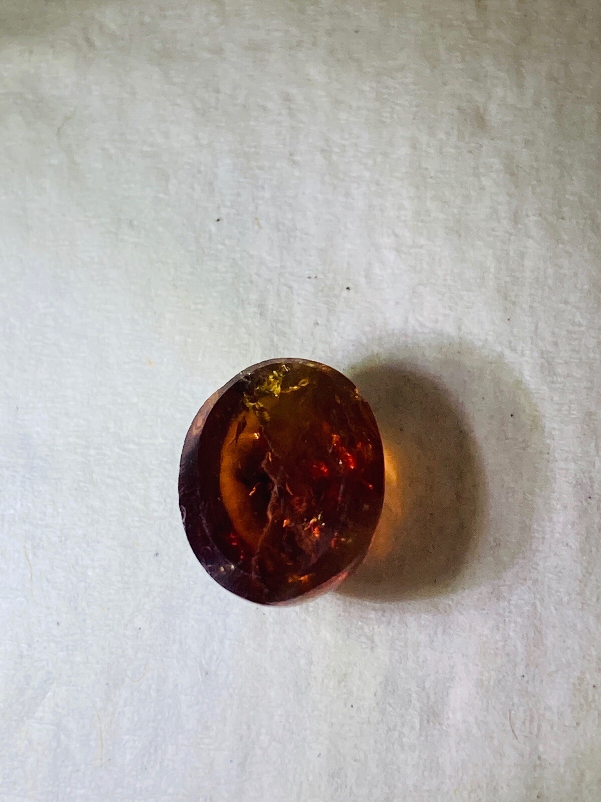 Amber Cabochon Excellent Quality (7.21mm x 10.13mm) 3.40ct