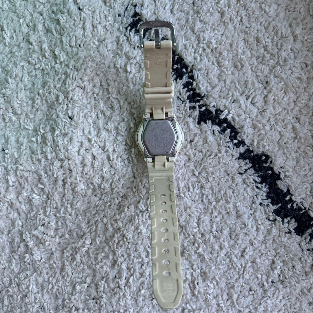CASIO BABY-G BGA 105 white wristwatch