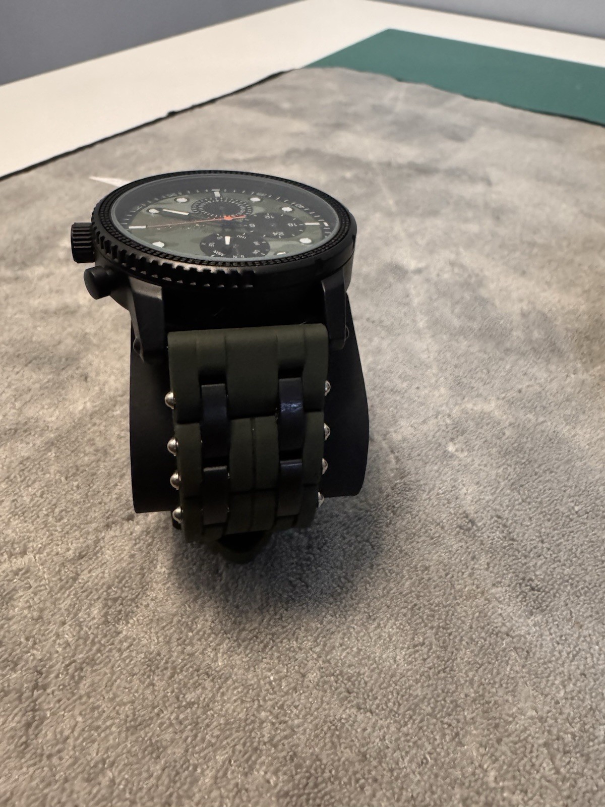 Ed Hardy Men’s Quartz Chronograph 24-Hour 44-47.9mm Camo Dial Green Strap w/ Box