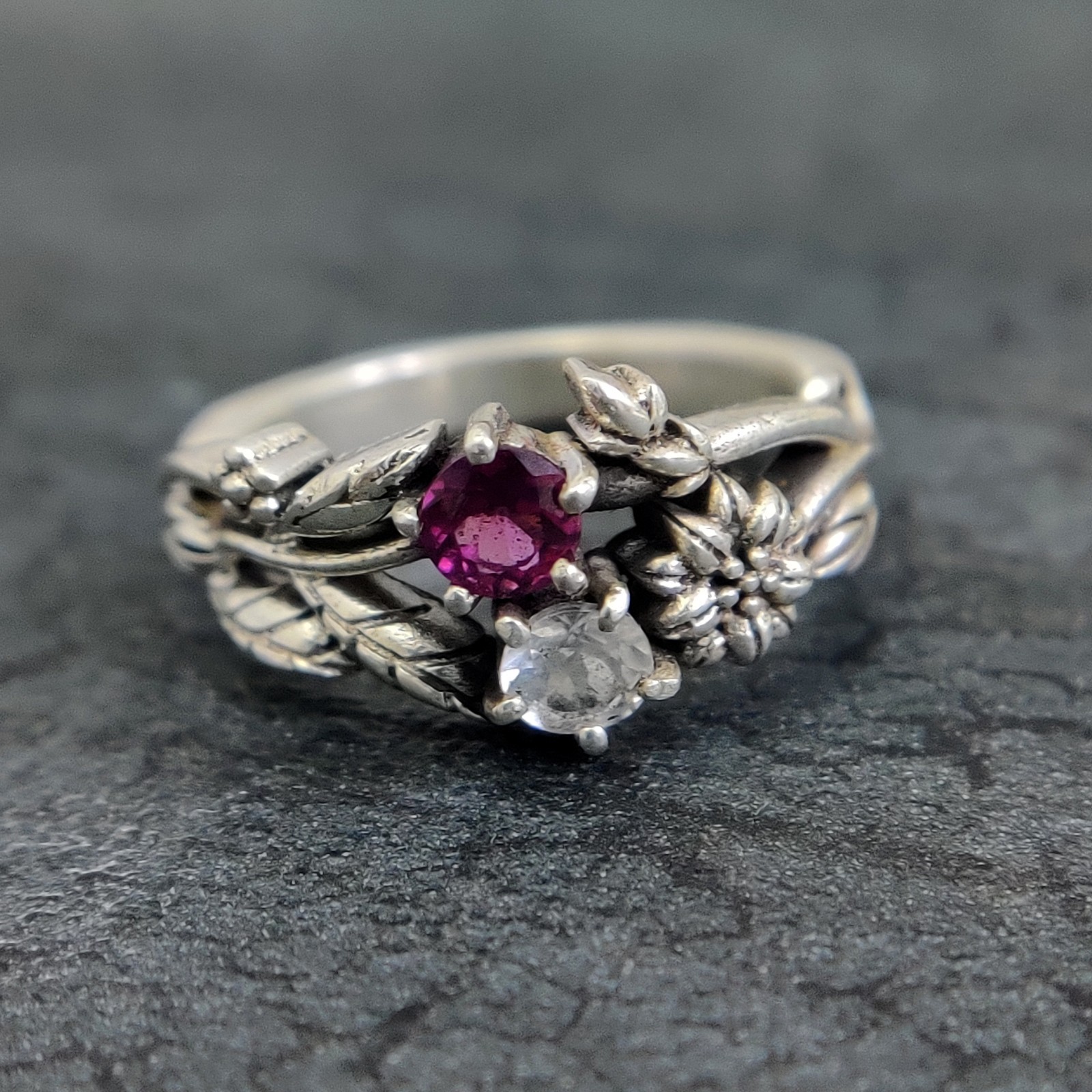 Nature Garnet Rainbow Moonstone 925 Silver Leaf Vine Floral Ring Wedding Band