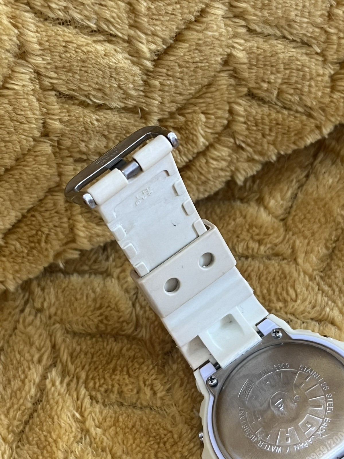 Casio G-Shock x Bape Watch DW-6900 Limited Edition 0959/2000 (Read Description)