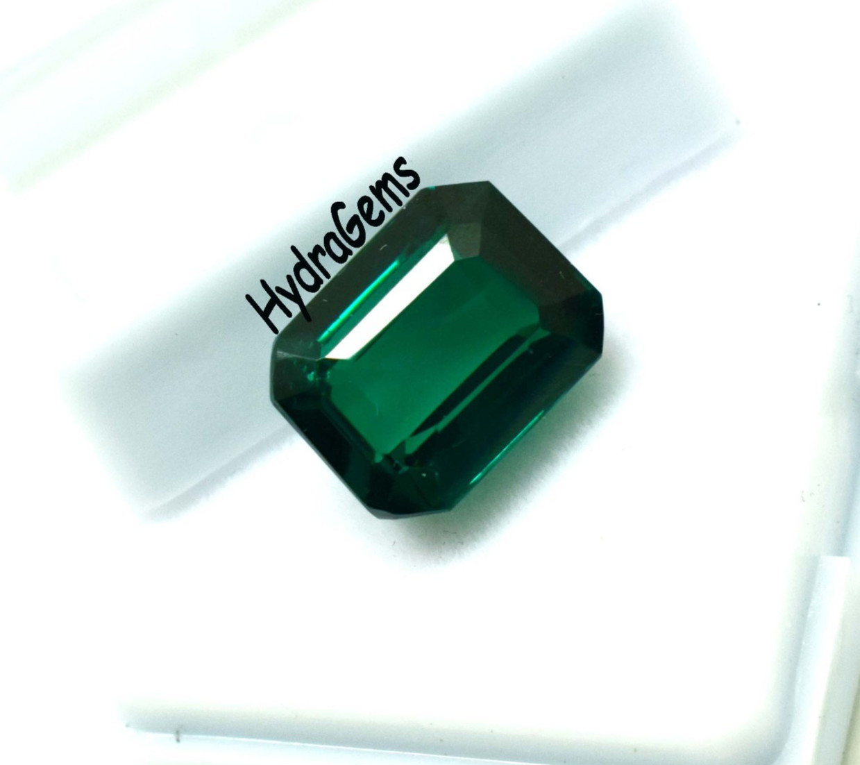 Mozambique Rare 11.00Ct Deep Green Natural Green Tourmaline Emerald Cut Gemstone