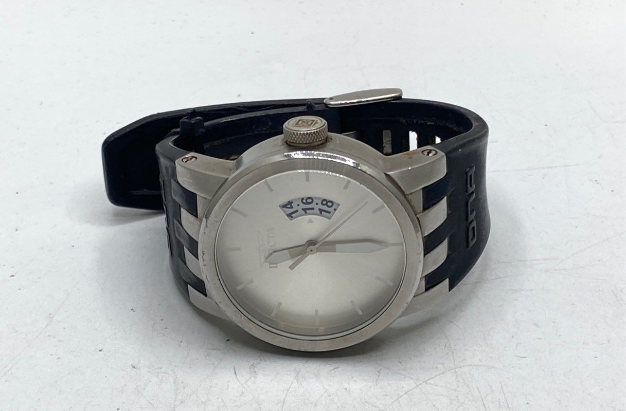 Invicta DNA Urban Men’s Watch 10407 Stainless Steel 44mm Quartz Box & Manual