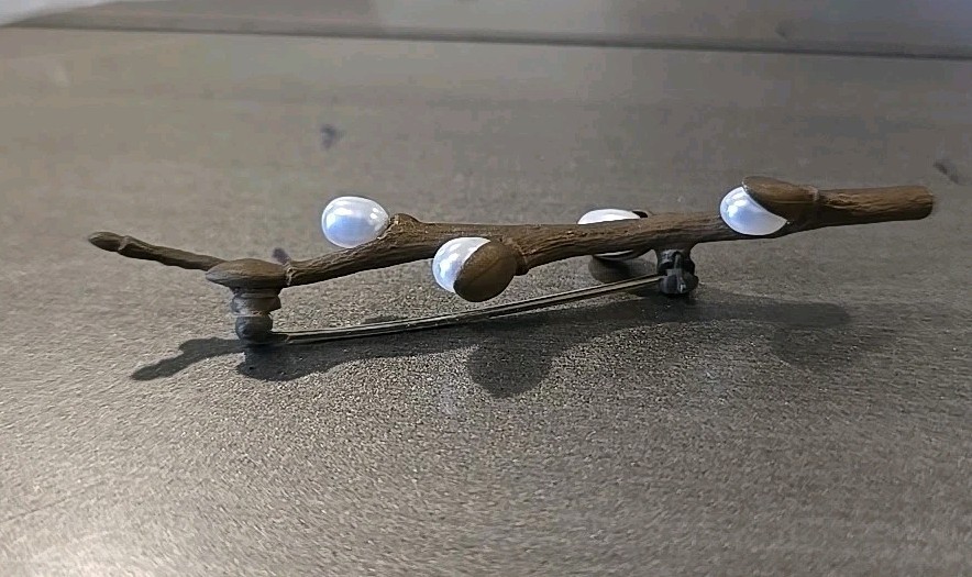 Michael Michaud Pussy Willow brooch from his Silver Seasons collection. #5560